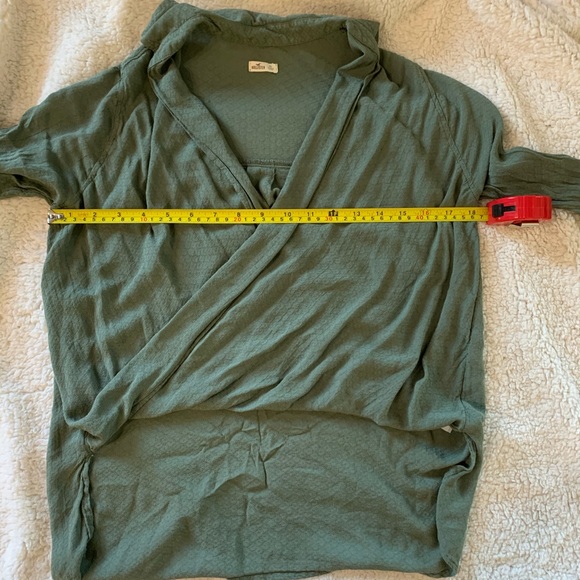 Drapey wrap top - Picture 4 of 4